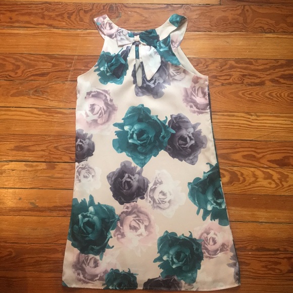 Floral dress - Picture 2 of 2